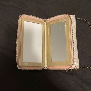 Maskcara/ Seint clutch